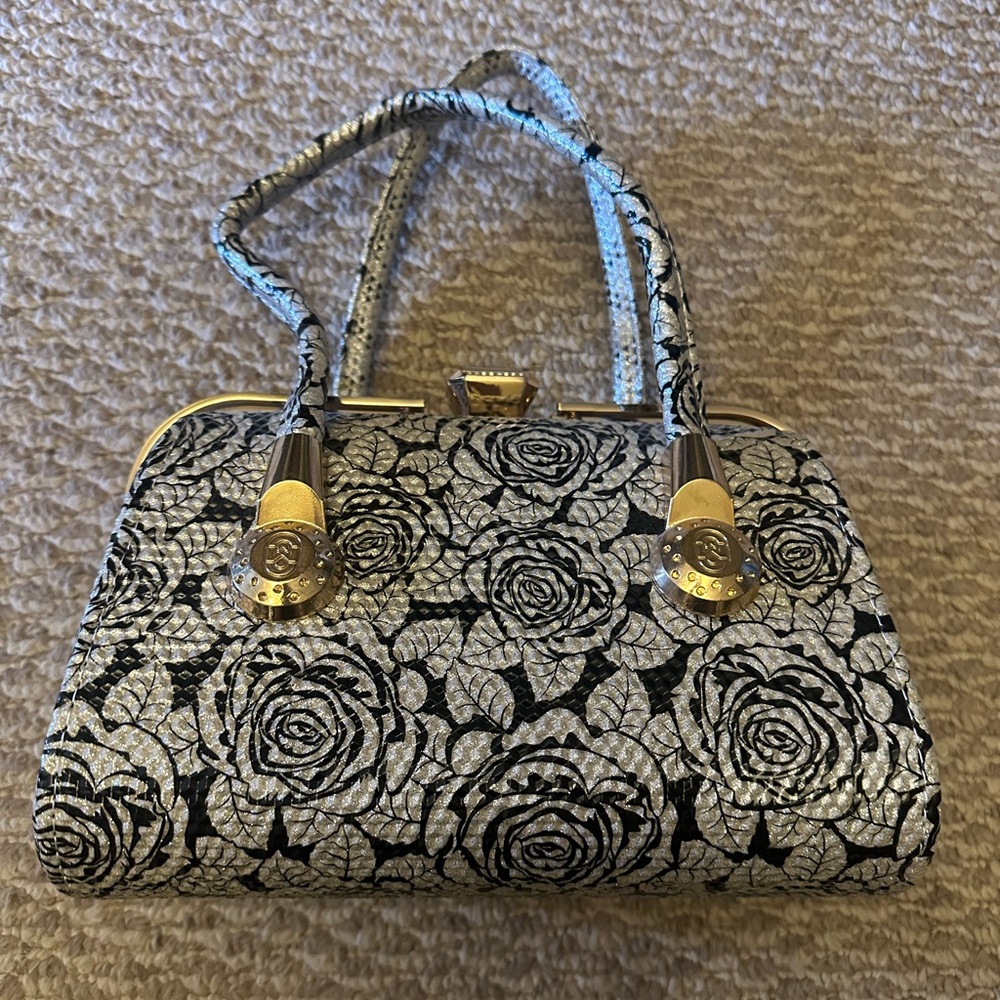 Silver & Black Floral Frame Purse